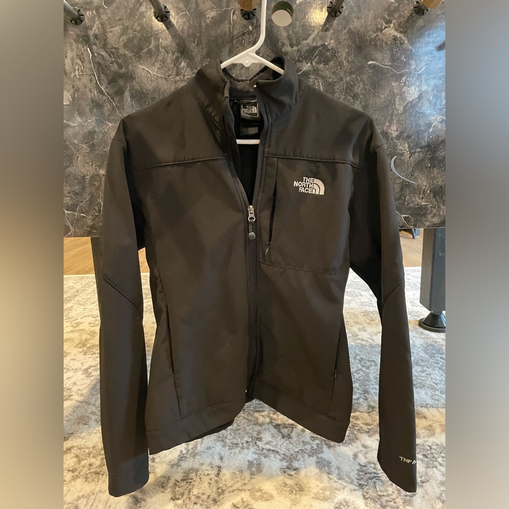 The North Face Women’s Apex Shell Jacket